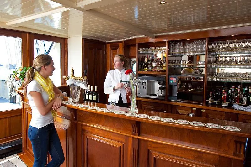 Botel Boat Barkentijn Marjorie Hotel Antwerp